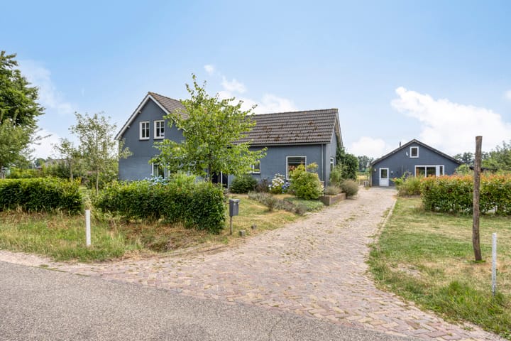 Photo 5 of Oosterheidestraat 23