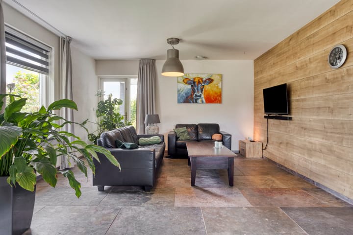 Photo 14 of Oosterheidestraat 23