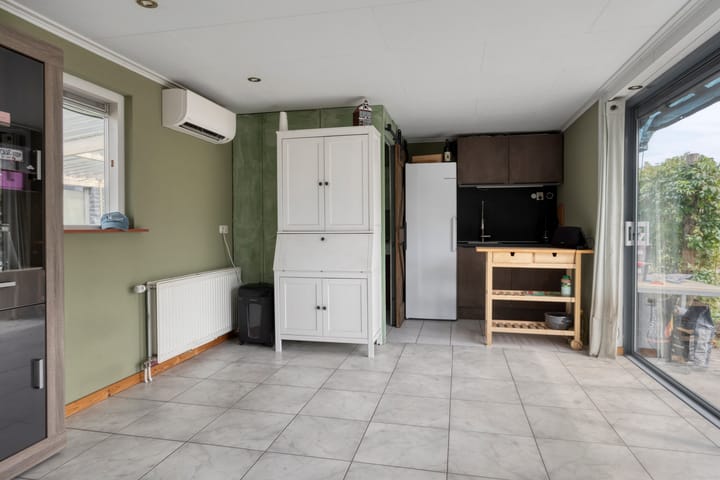 Photo 50 of Oosterheidestraat 23