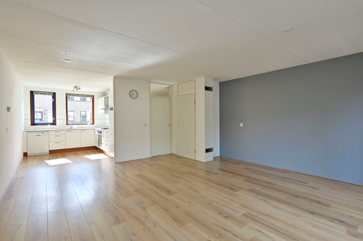 Foto 6 van Floraronde 233