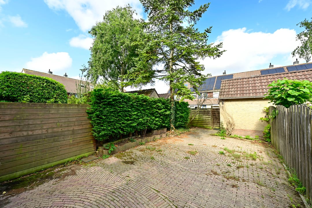 Foto 17 van Floraronde 233