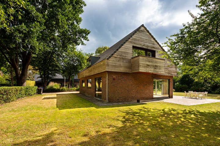 Foto 19 van Hoefijzer 60