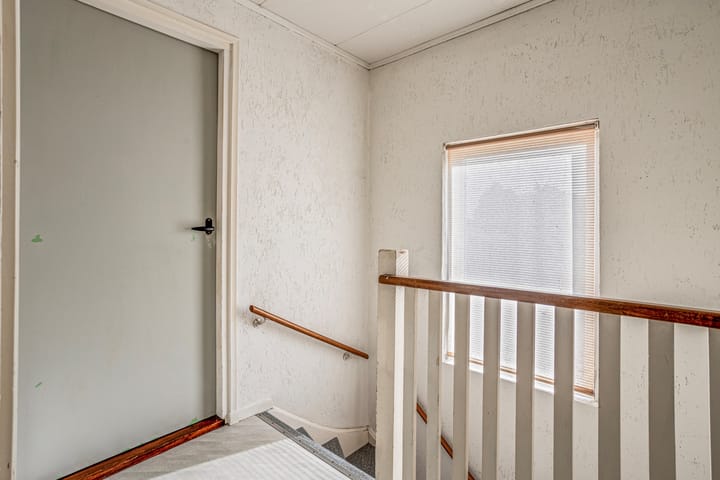 Foto 14 van Roeselaerestraat 17