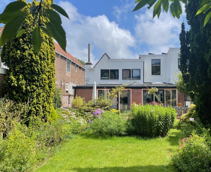 Foto 15 van Voorstraat 72