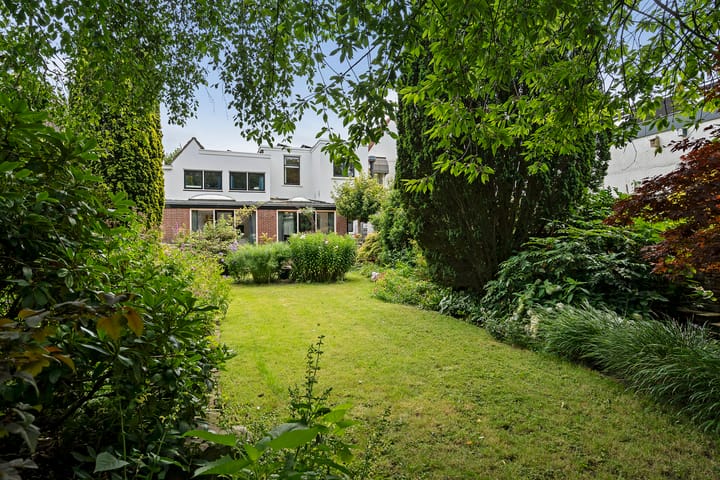 Foto 44 van Voorstraat 72