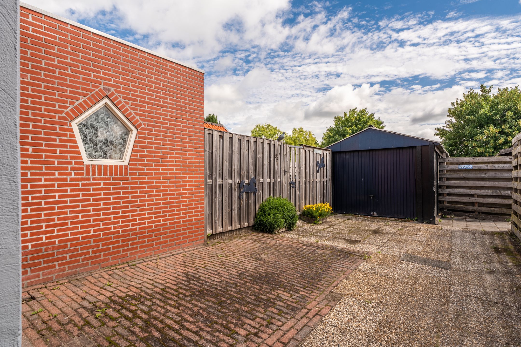 Photo 12 of Wilhelminastraat 95