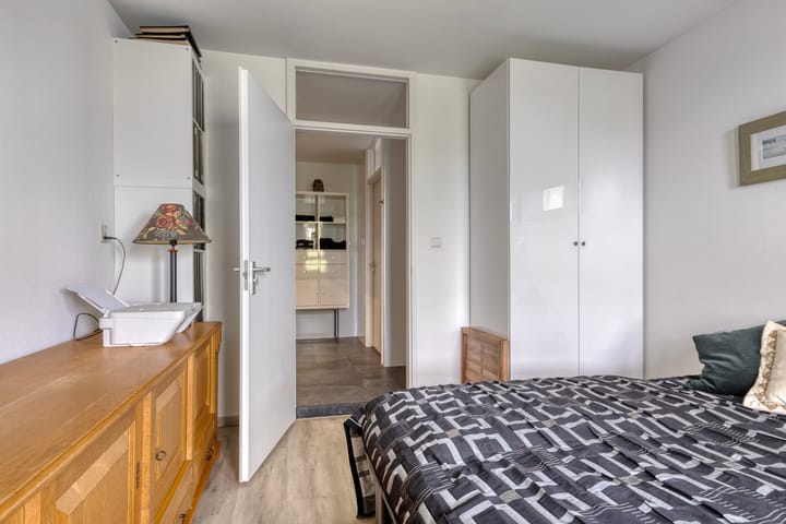 Photo 21 of Hoofdstraat 238-41