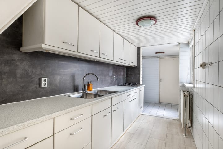 Foto 3 van Franekerstraat 4