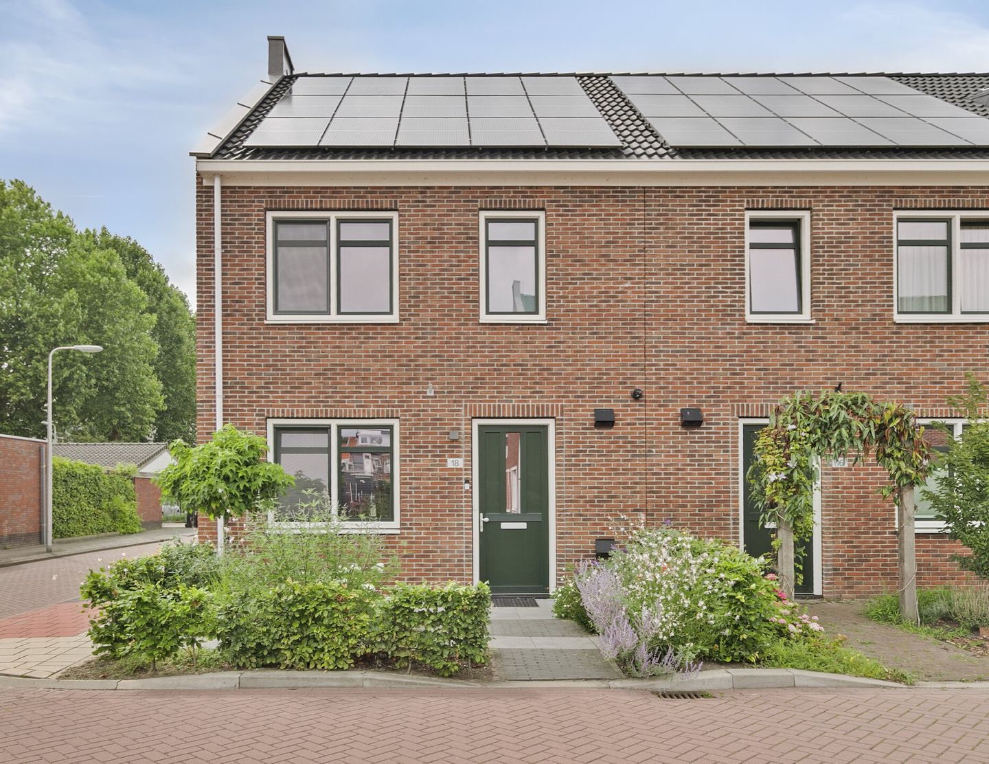 Foto 1 van Schooltuinen 18