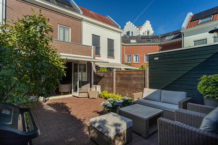 Foto 26 van Landstraat 146