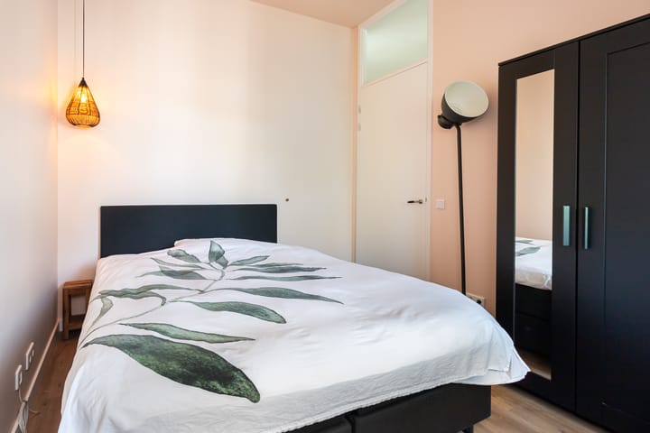 Foto 42 van Landstraat 146