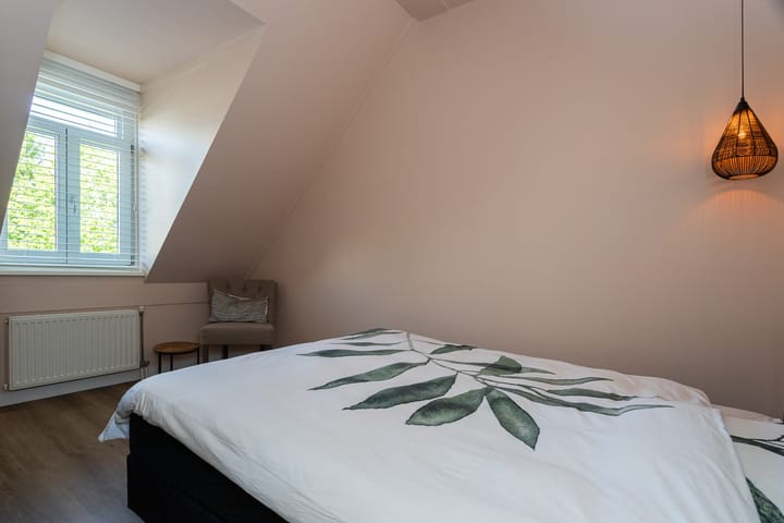 Foto 41 van Landstraat 146