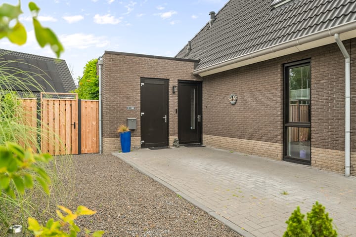 Photo 2 of Kastanjehout 1