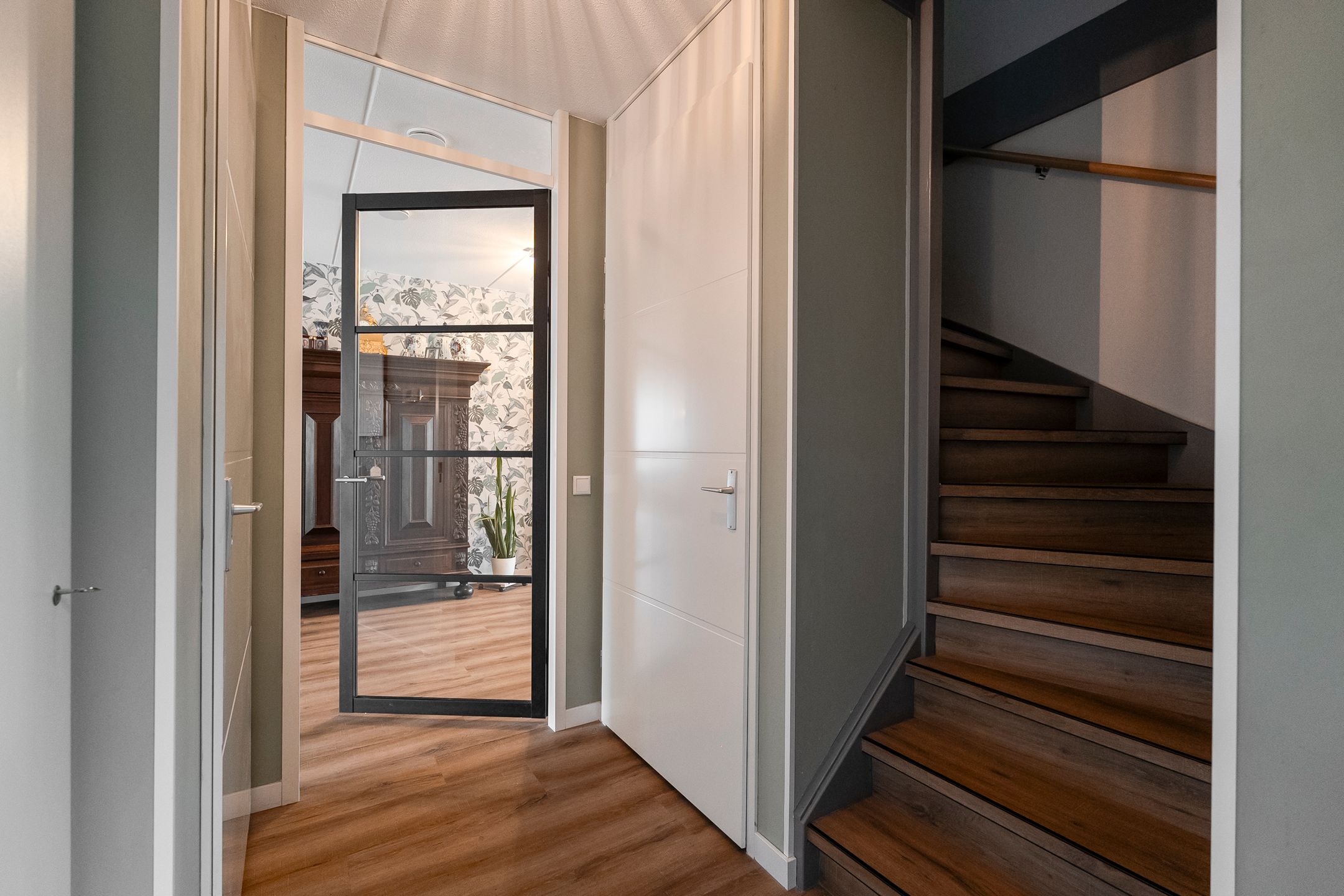 Photo 3 of Kastanjehout 1