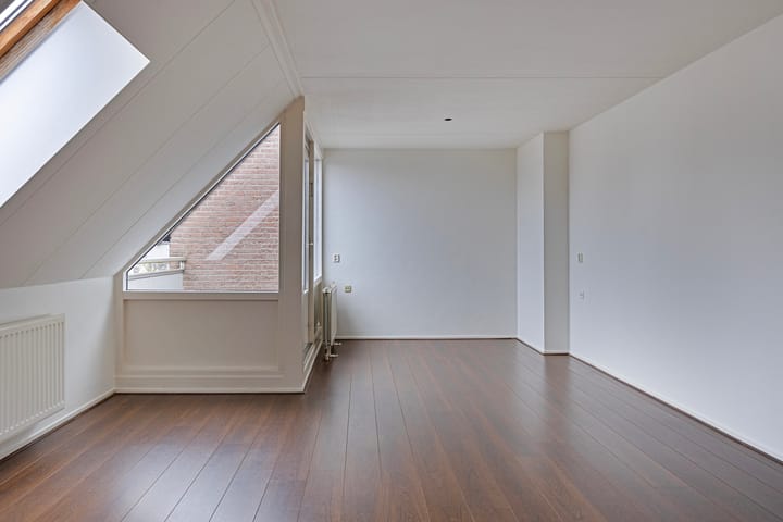 Foto 4 van Leeuwstraat 42