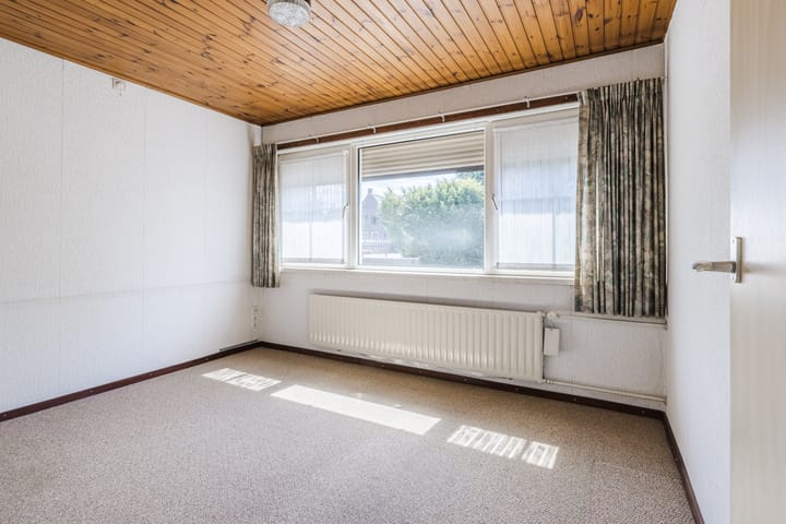 Photo 16 of Huysackerstraat 9