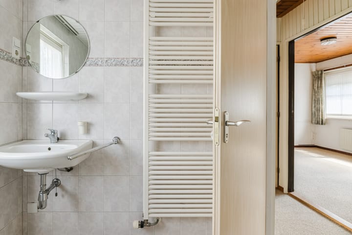 Photo 20 of Huysackerstraat 9