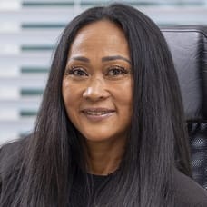 M.L. (Monique) Karijoredjo - Officemanager