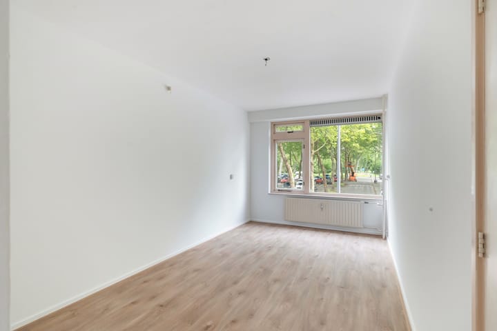 Foto 6 van Van Bassenstraat 114