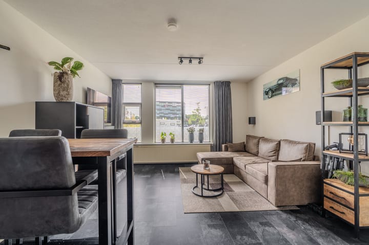 Foto 16 van Steenstraat 1