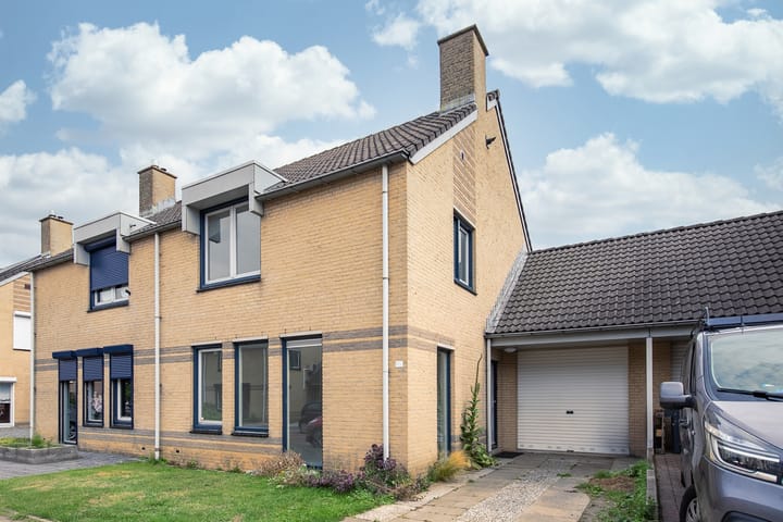 Photo 1 of Onderstehof 18