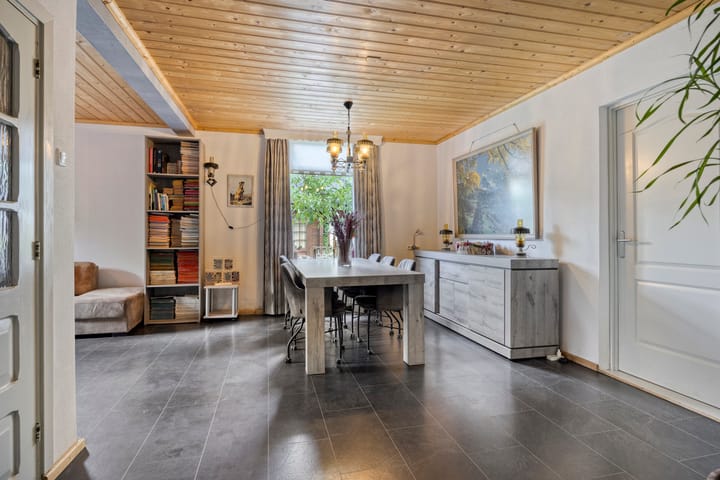 Photo 7 of Nieuwstraat 9