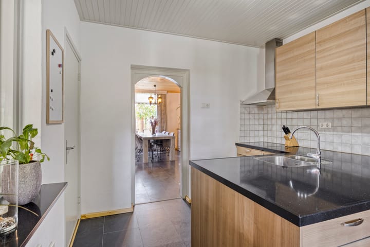 Photo 15 of Nieuwstraat 9