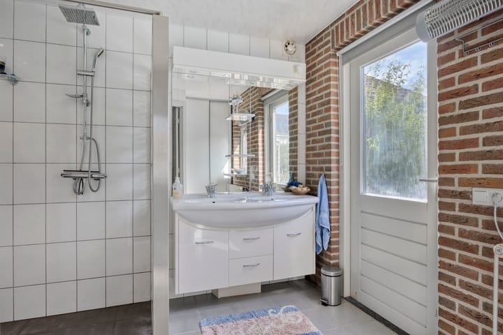 Photo 25 of Nieuwstraat 9