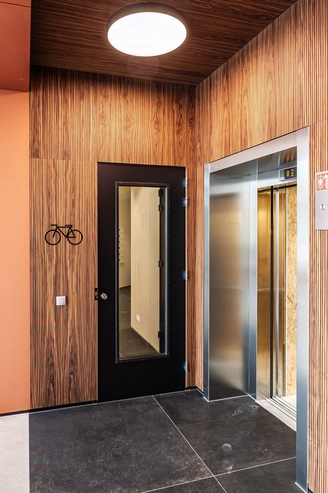 Foto 8 van Niemeyerstraat 68