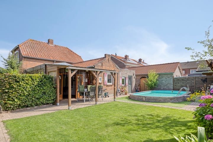 Photo 36 of Nieuwstraat 9