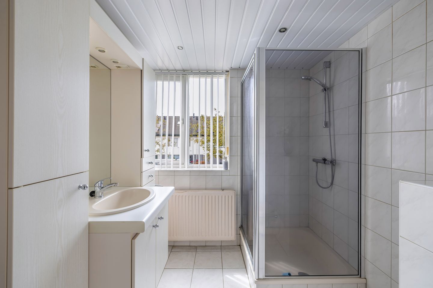 Photo 25 of Maasstraat 7