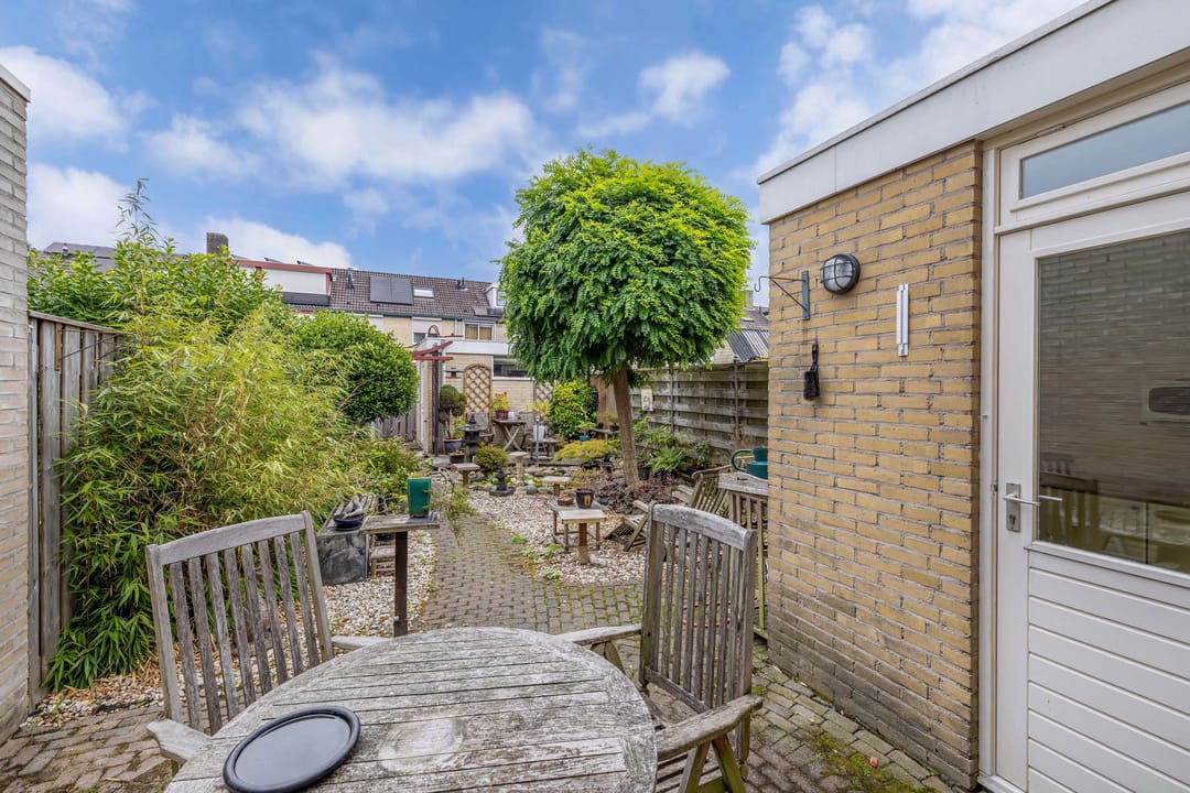 Photo 32 of Maasstraat 7