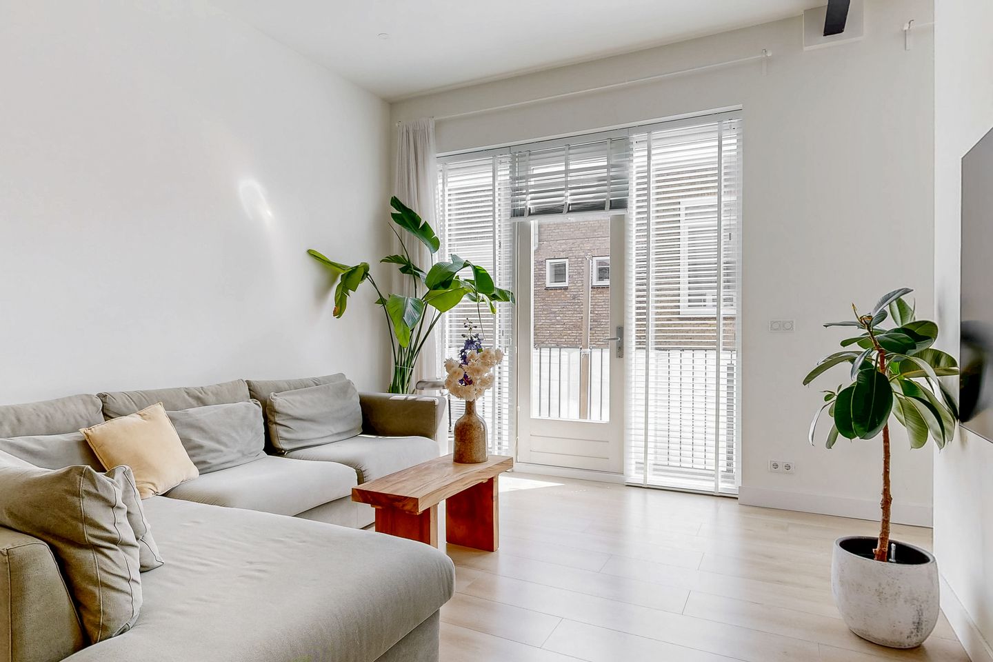 Foto 10 van Max Velthuijskade 27