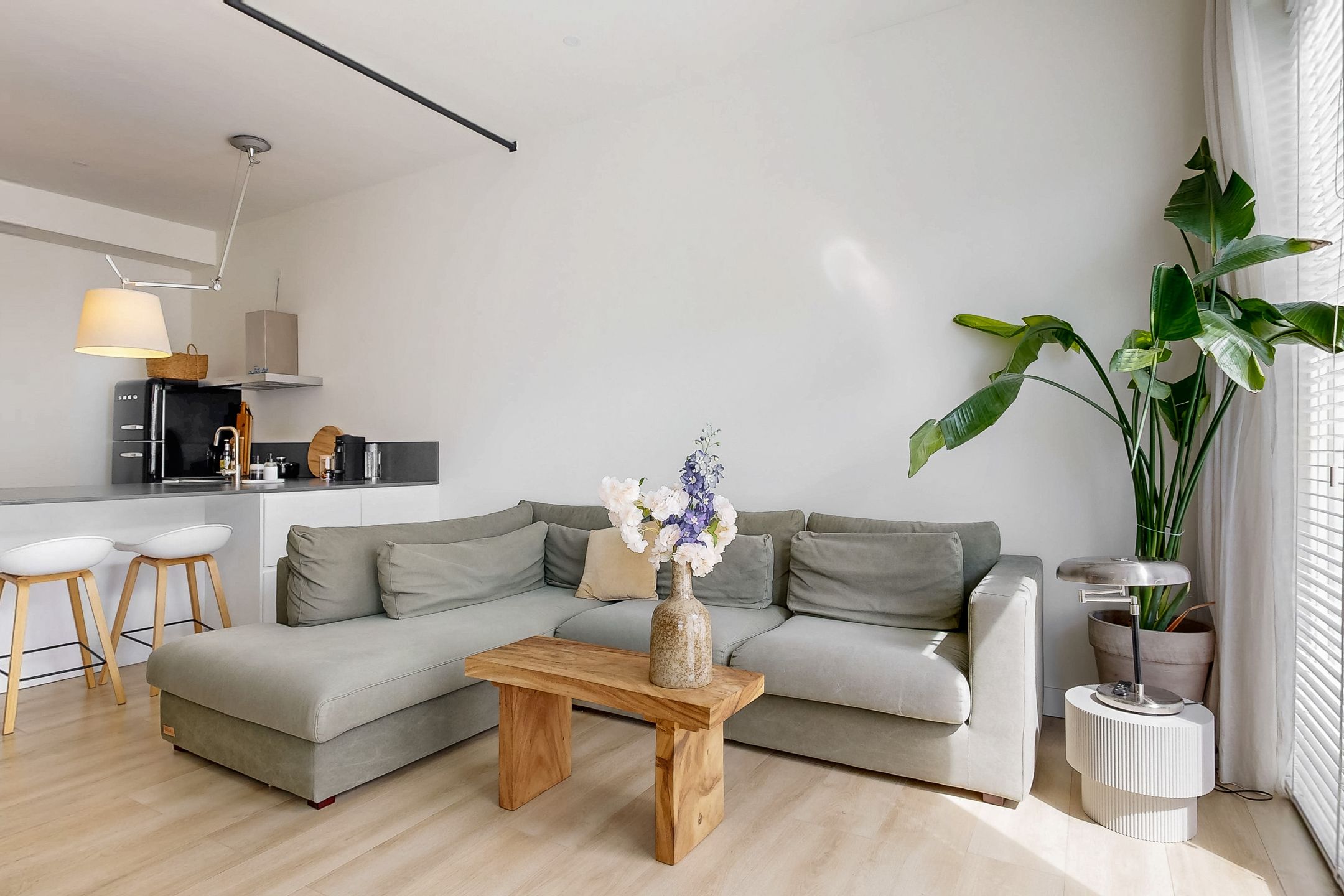 Foto 12 van Max Velthuijskade 27