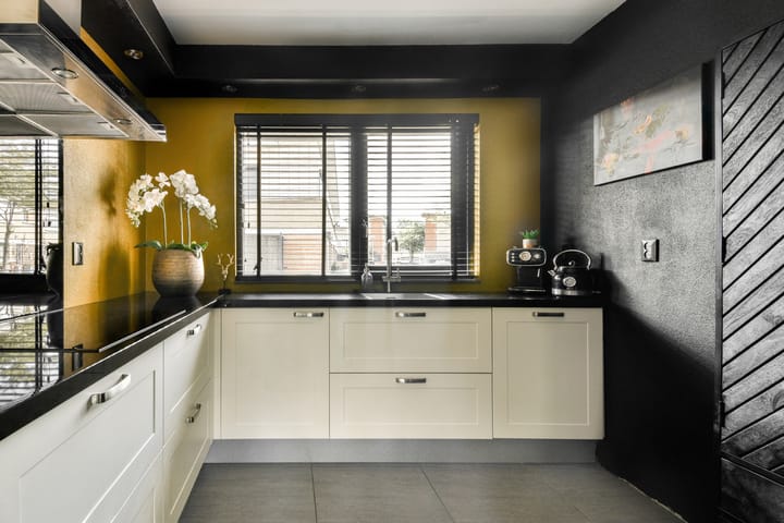 Photo 3 of Marie van Zeggelenstraat 17