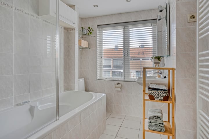 Foto 22 van Torresstraat 7