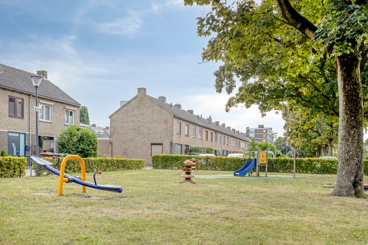 Foto 38 van Torresstraat 7