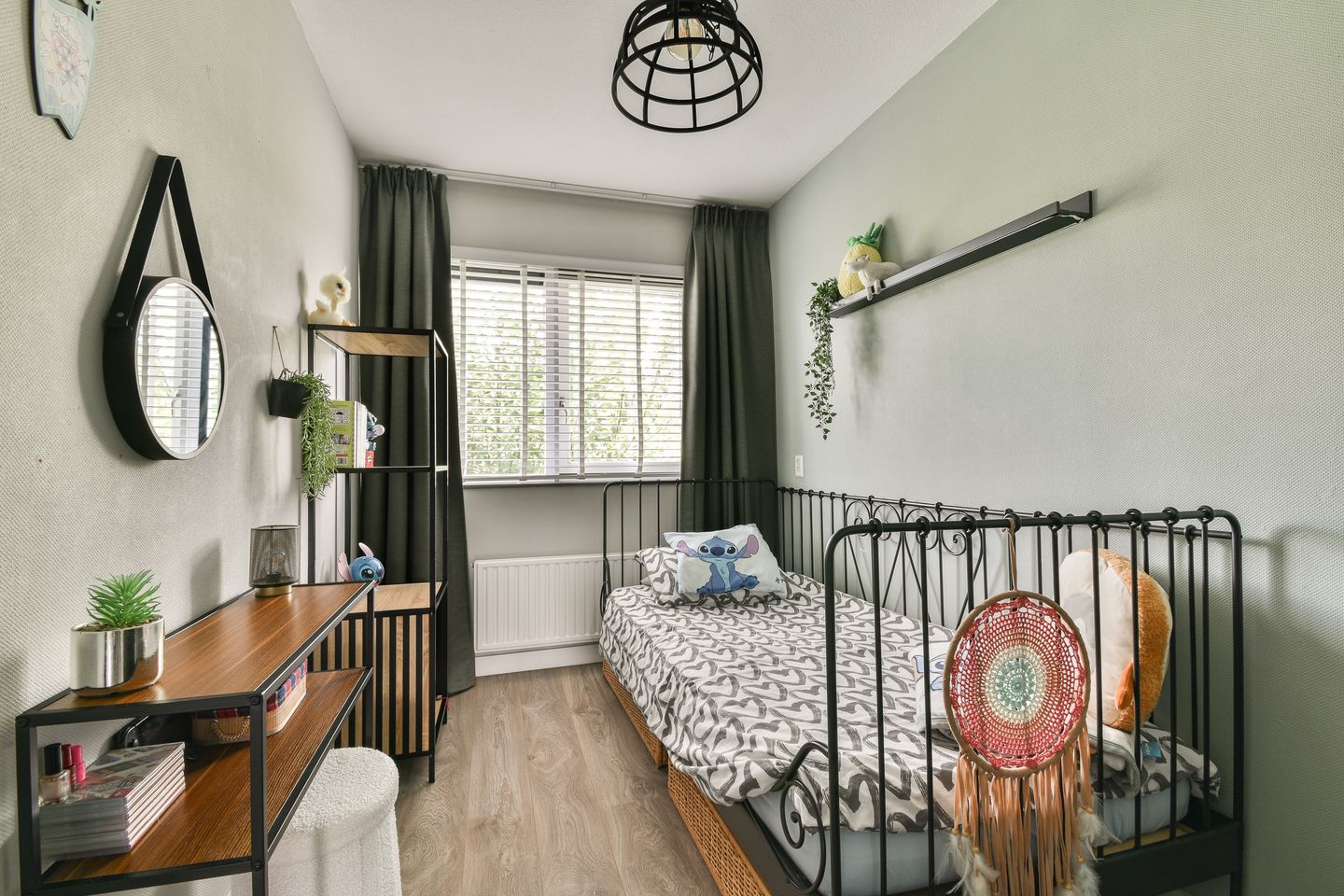 Photo 29 of Marie van Zeggelenstraat 17