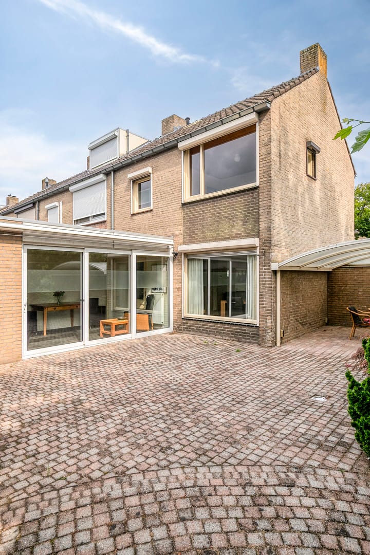 Foto 28 van Anna Paulownastraat 18