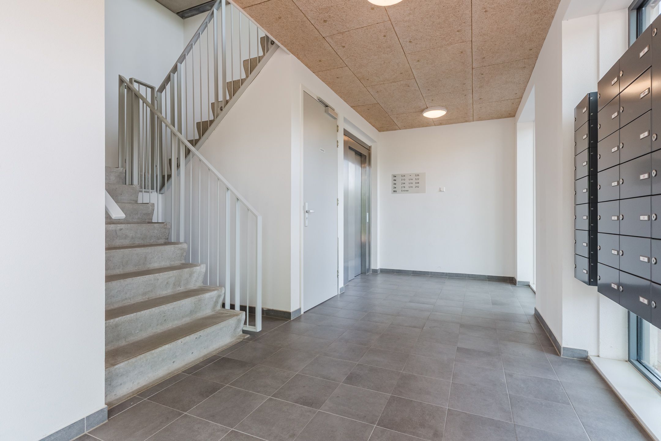 Foto 33 van Monteverdistraat 324