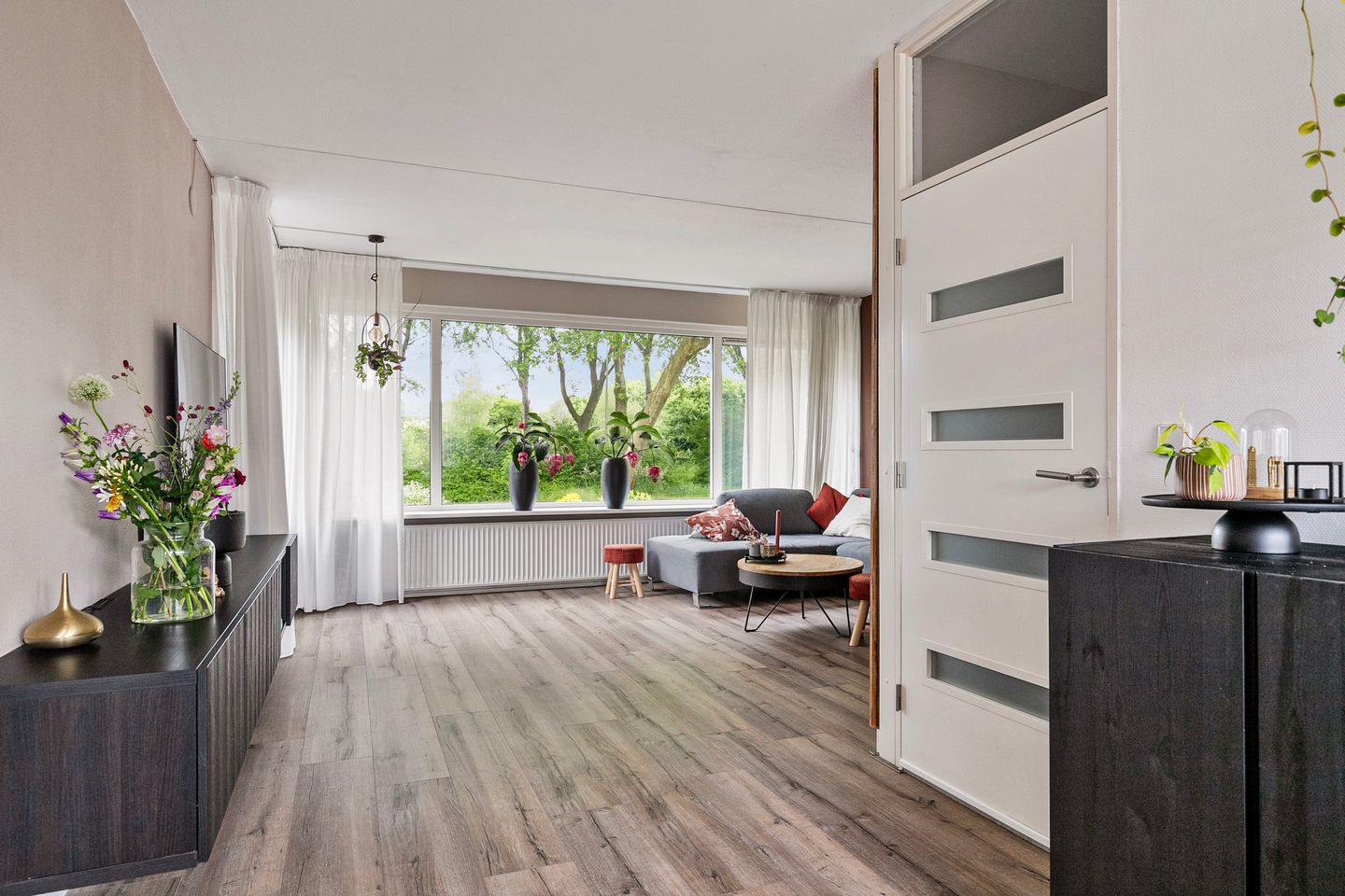 Photo 10 of Douwe Kalmaleane 101