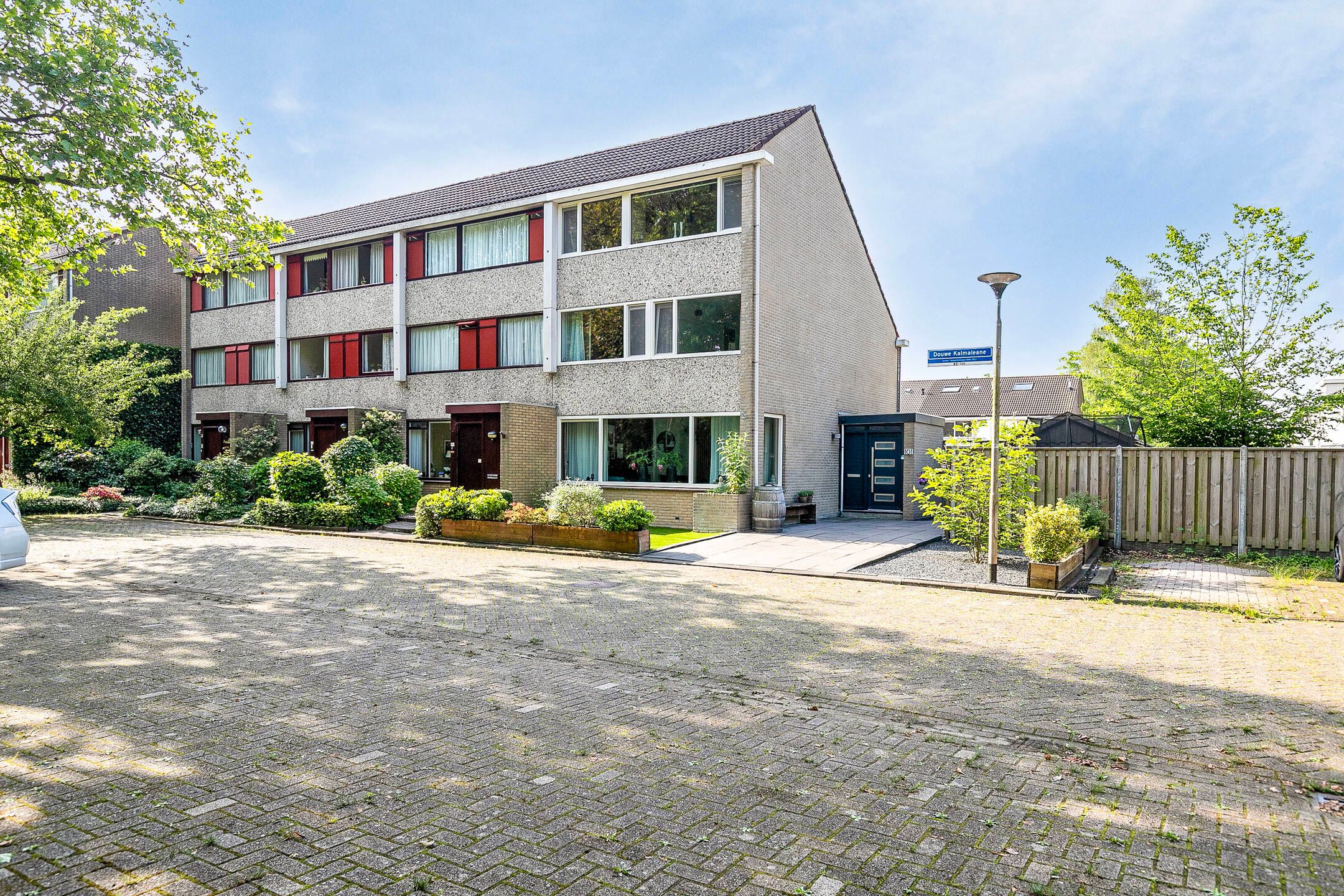 Photo 45 of Douwe Kalmaleane 101