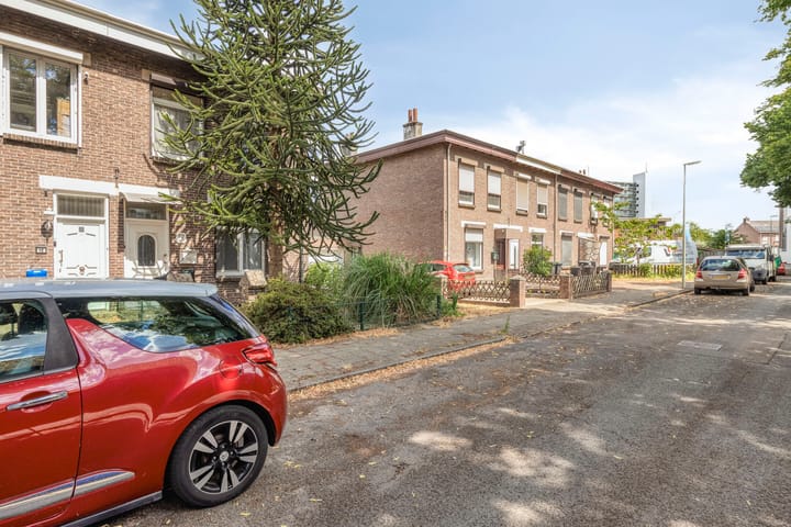 Foto 11 van Saffierstraat 10