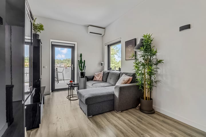 Photo 2 of Speelkamp 30-W