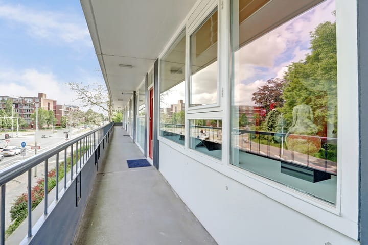 Foto 2 van Sint Martinuslaan 27