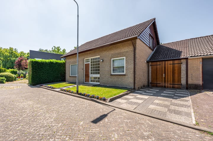 Photo 2 of Moerland 11