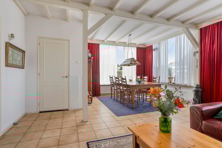 Foto 2 van Industrieweg 18