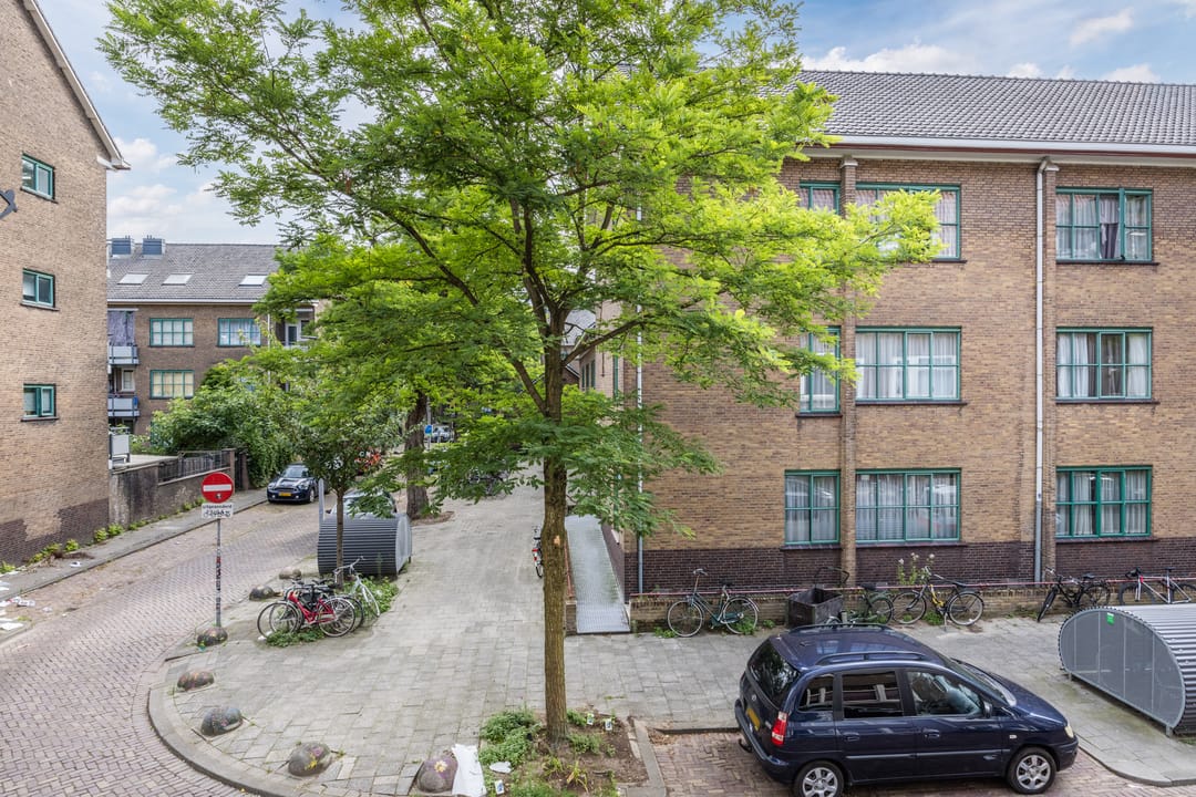 Photo 22 of Borgesiusstraat 55-B01