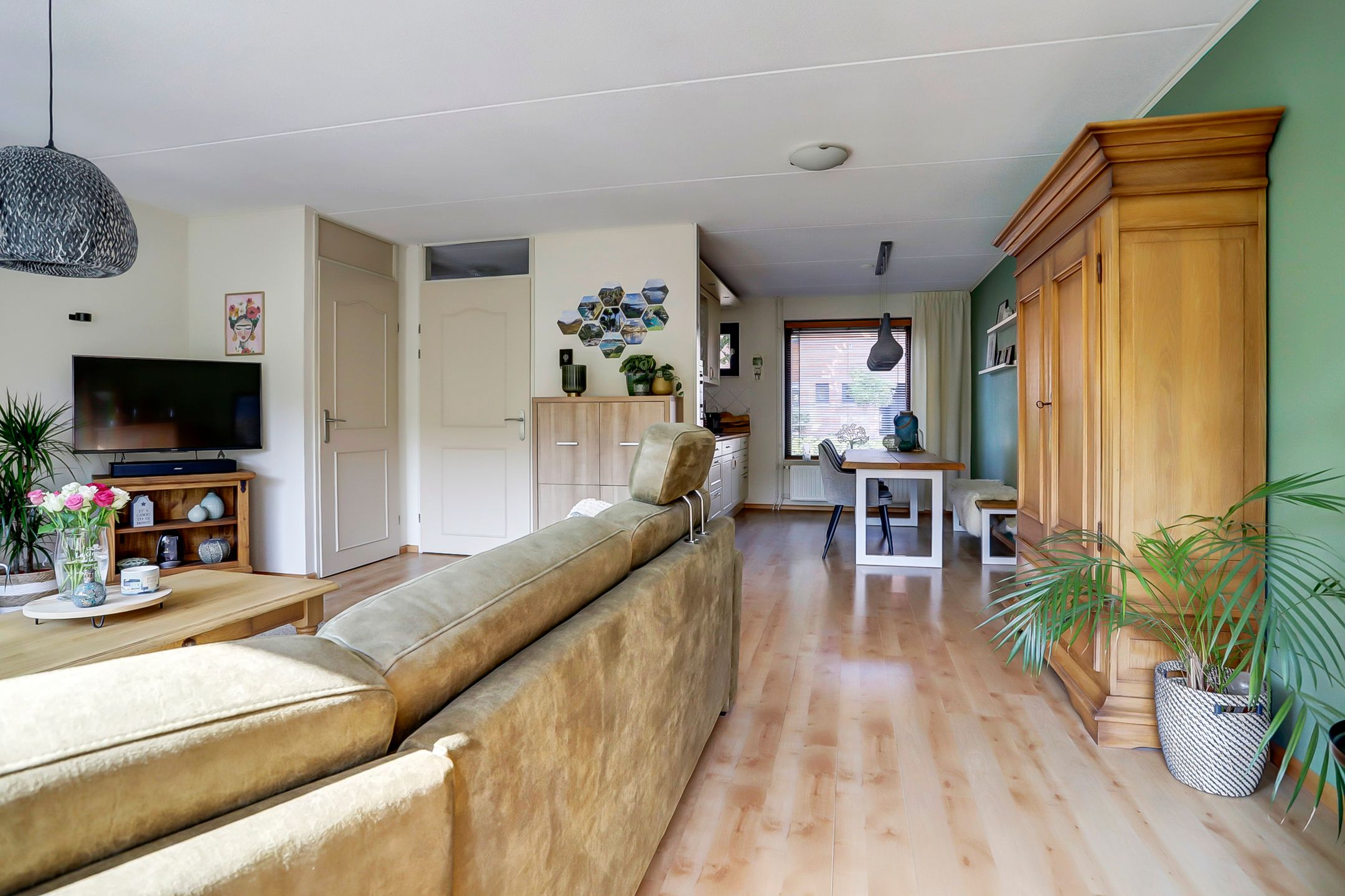 Foto 12 van Bodepad 7