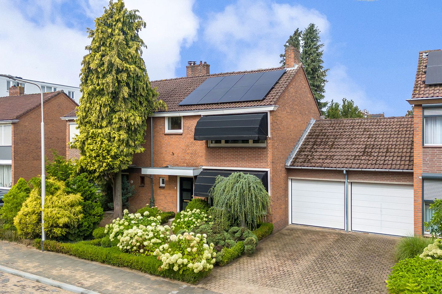 Foto 1 van Directeur van der Mühlenlaan 45